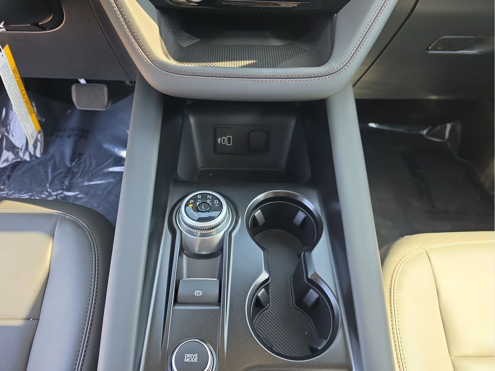 New 2026 Black Ford Active image 12