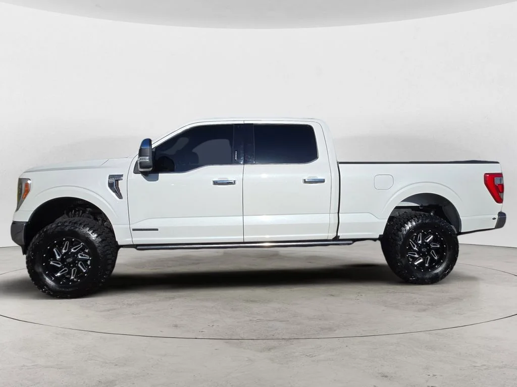 Used 2021 White Ford King Ranch image 2