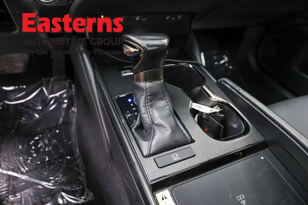 Used 2023 Black Lexus 350 image 13