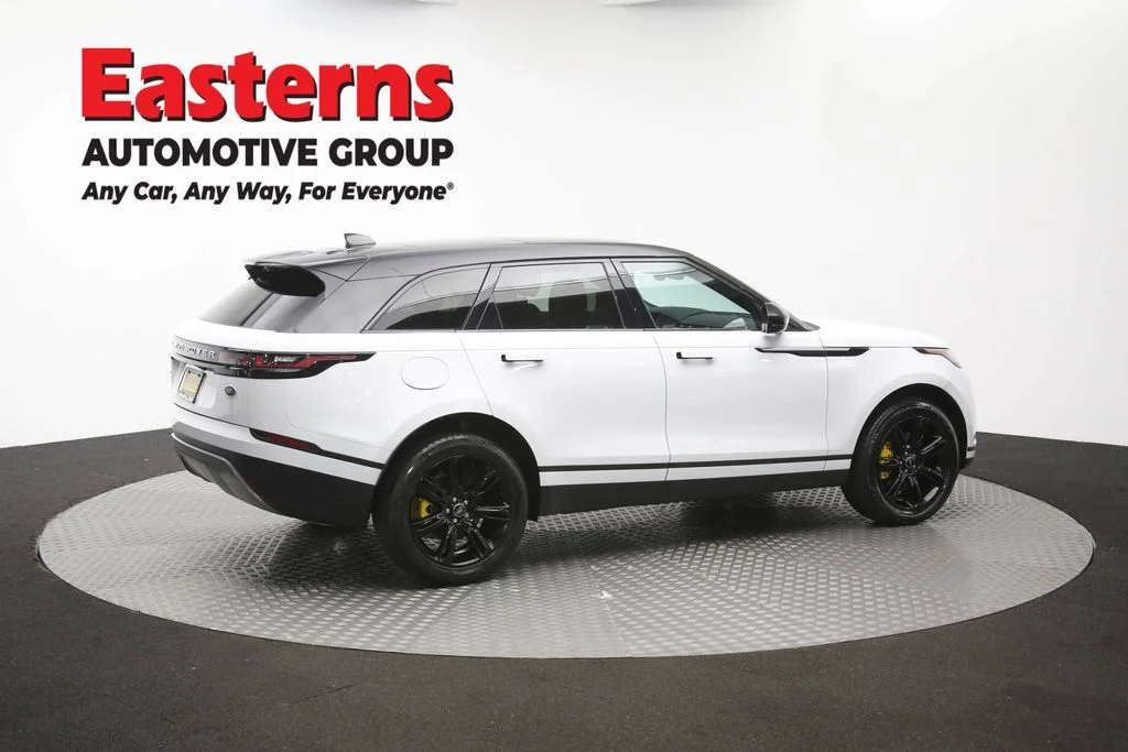 Used 2023 White Land Rover S image 44