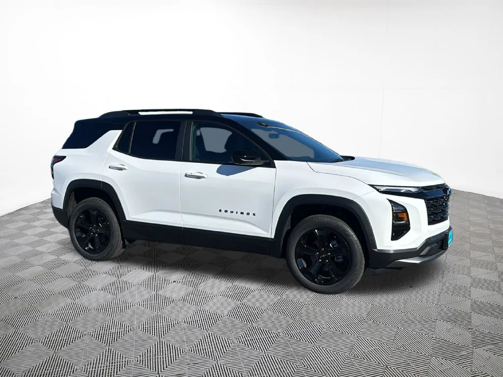 New 2027 Summit White Chevrolet LT image 5