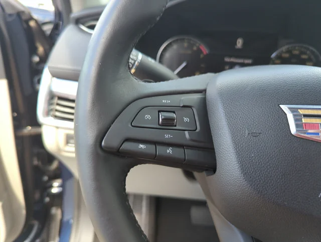 Used 2019 Blue Cadillac Luxury image 41