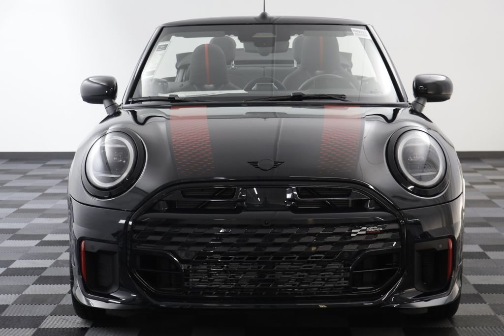 New 2026 Midnight Black MINI Iconic image 22