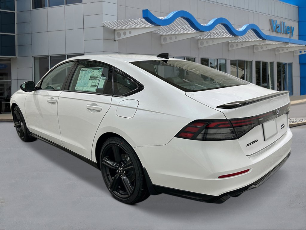 New 2026 Platinum White Pearl Honda Sport-L image 3