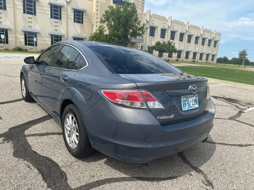 Used 2011 Gray Mazda i Sport image 7