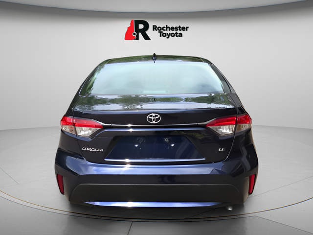 Used 2021 Blue Toyota LE image 6