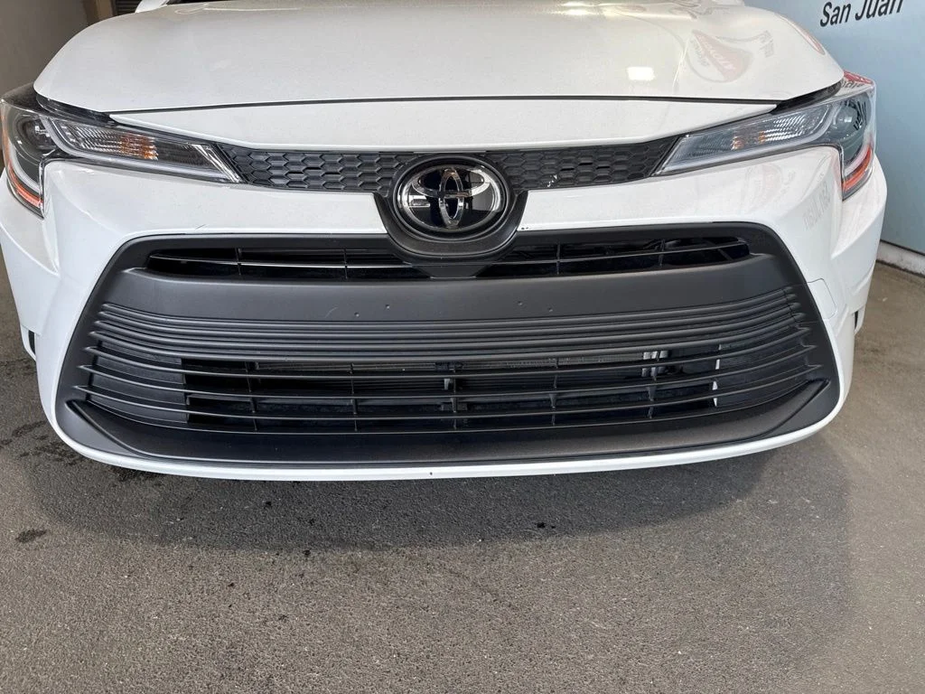 Used 2025 Beige Toyota LE image 11