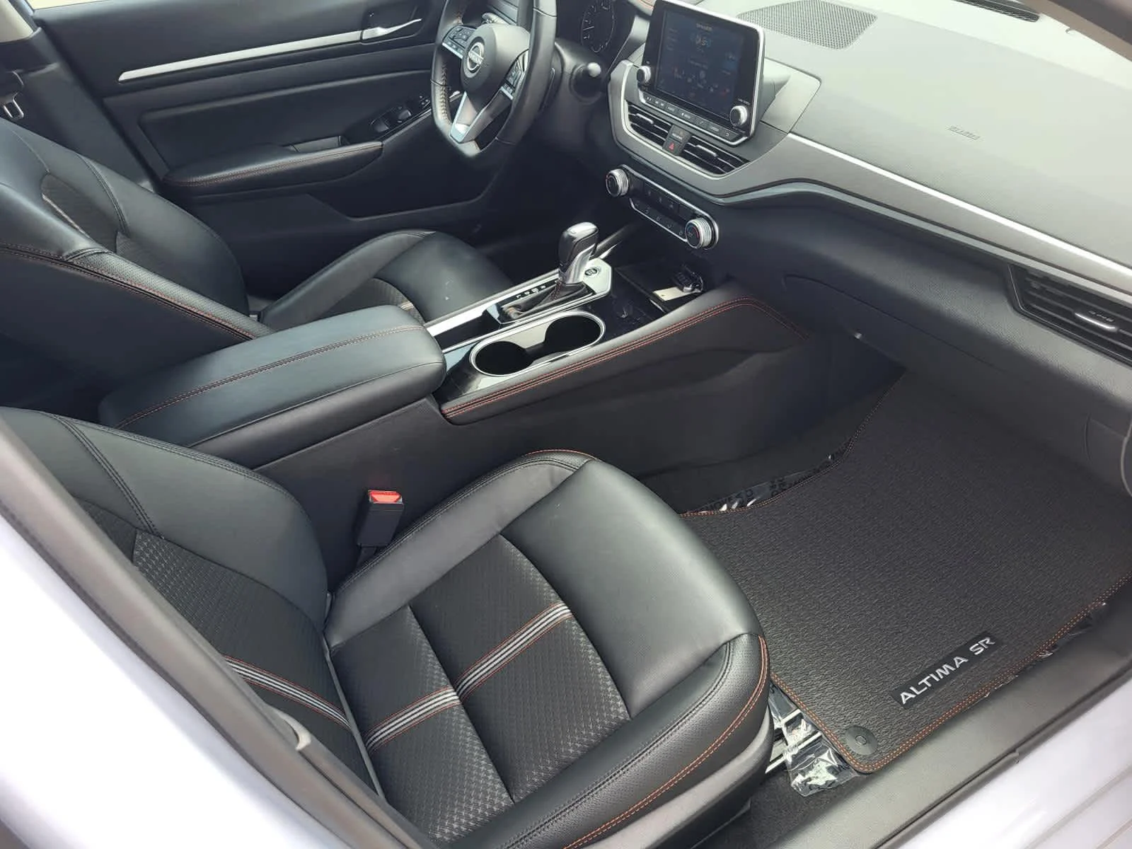 Used 2024 Gray Sky Pearl Nissan 2.5 SR image 9