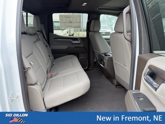 2026 GMC Sierra 1500 SLT - Photo 17