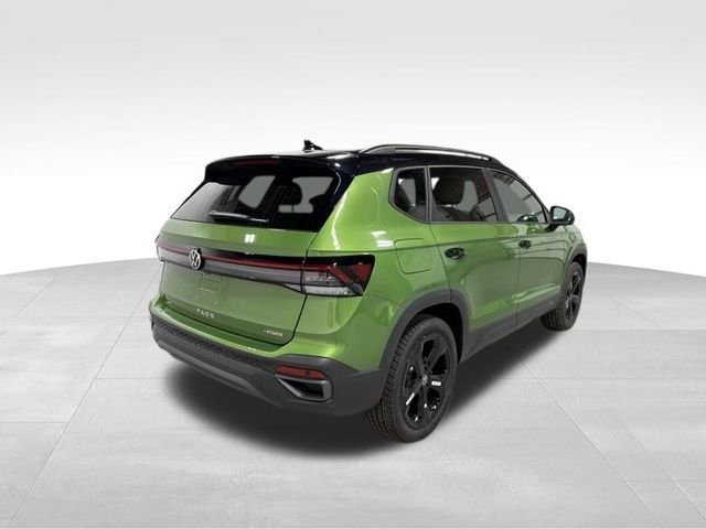 New 2026 Green Volkswagen 1.5T SE Black image 6
