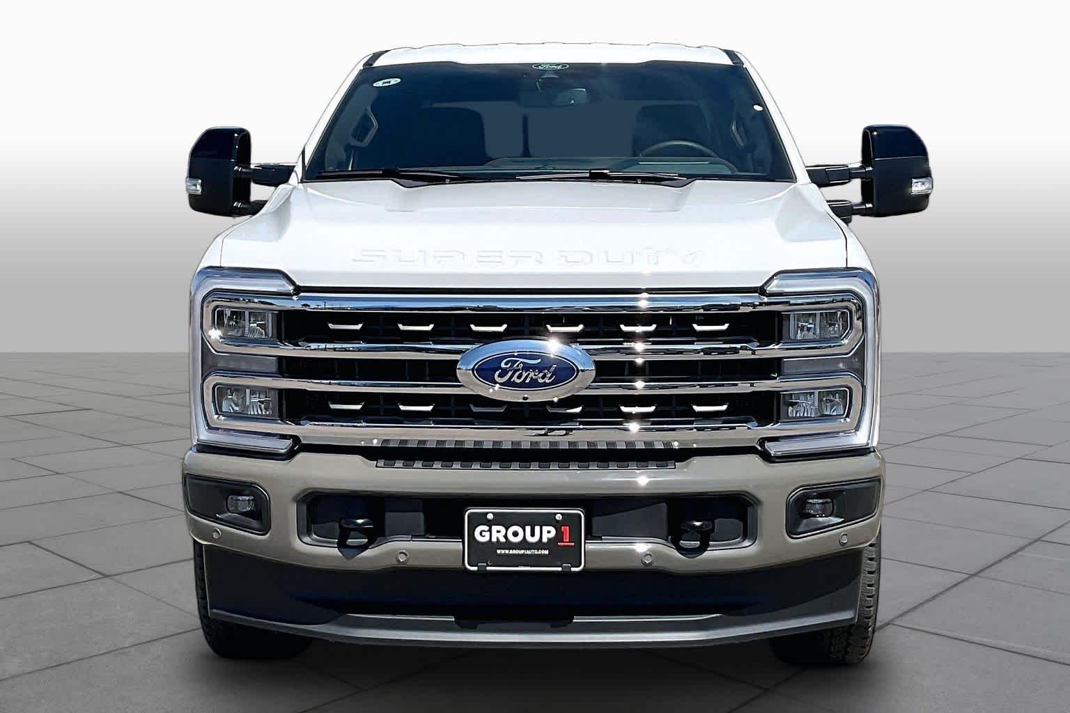 New 2026 Star White Metallic Tri-Coat Ford F-250® King Ranch® image 3