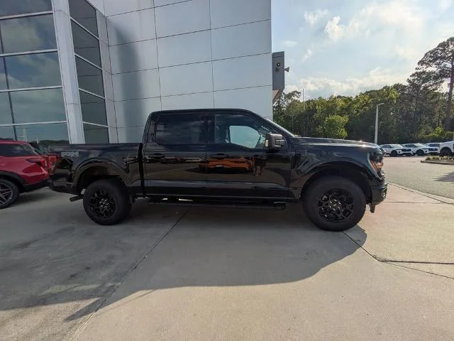 New 2026 Agate Black Metallic Ford XLT image 36