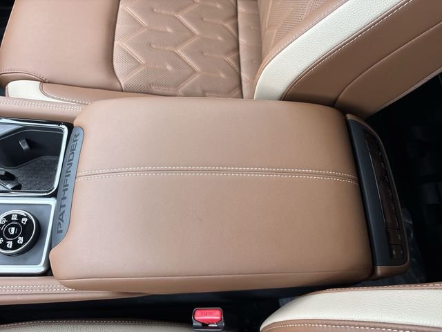 New 2026 Black Nissan Platinum image 20