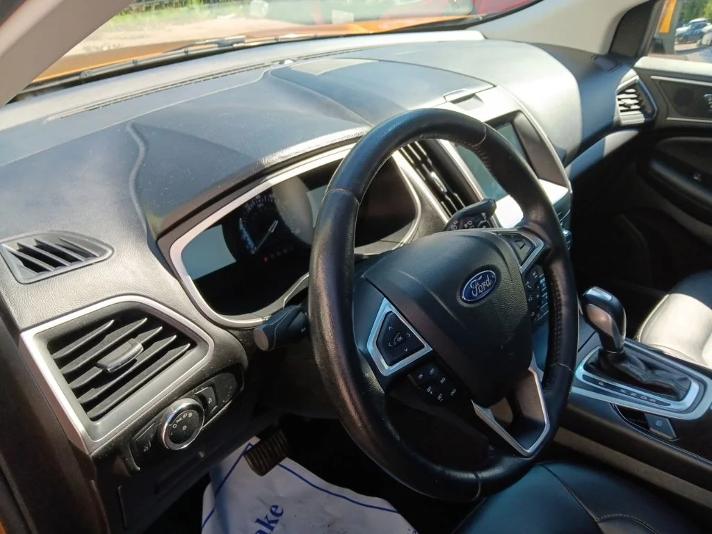 Used 2016 Electric Spice Metallic Ford SEL image 15