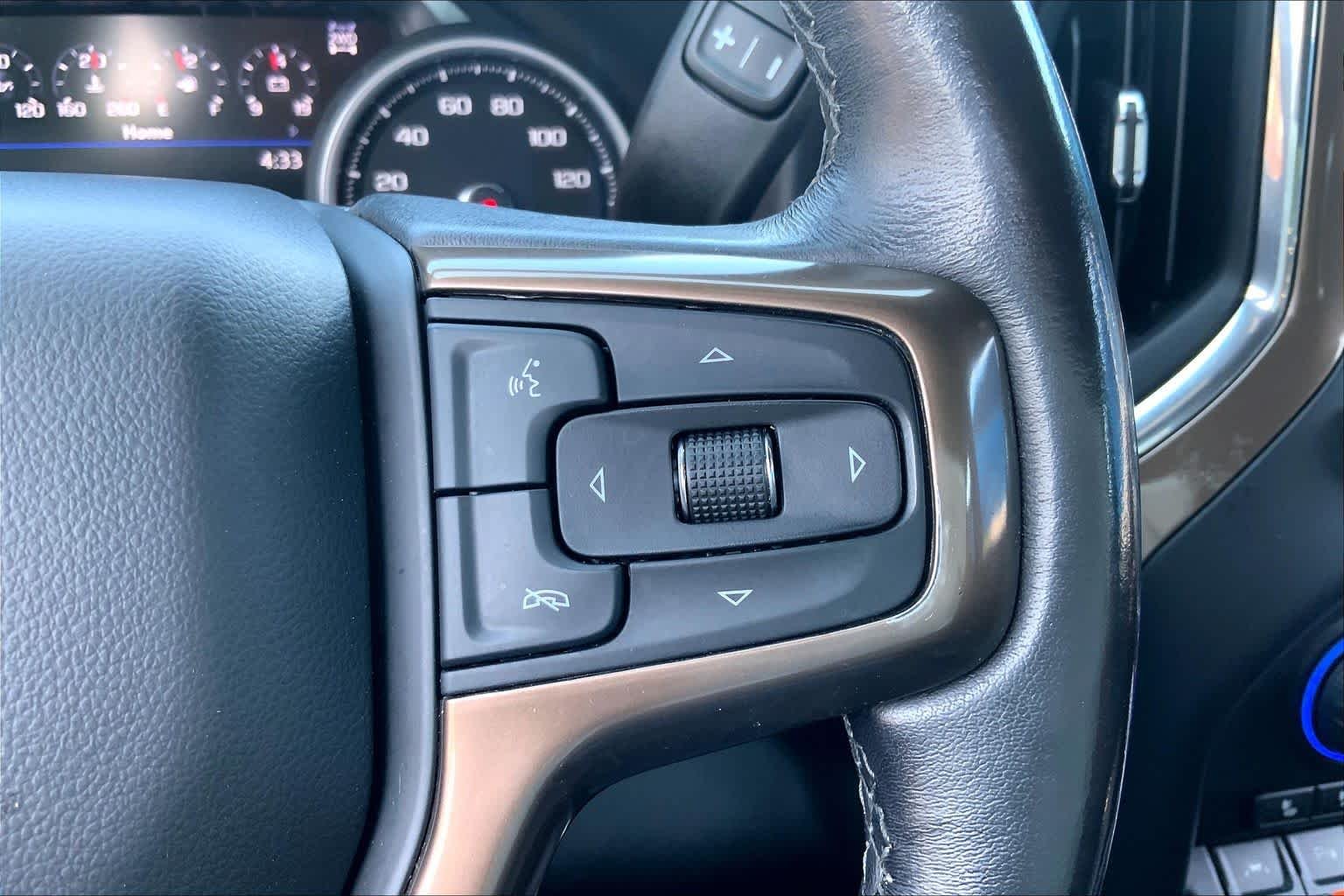 Used 2021 Black Chevrolet High Country image 24