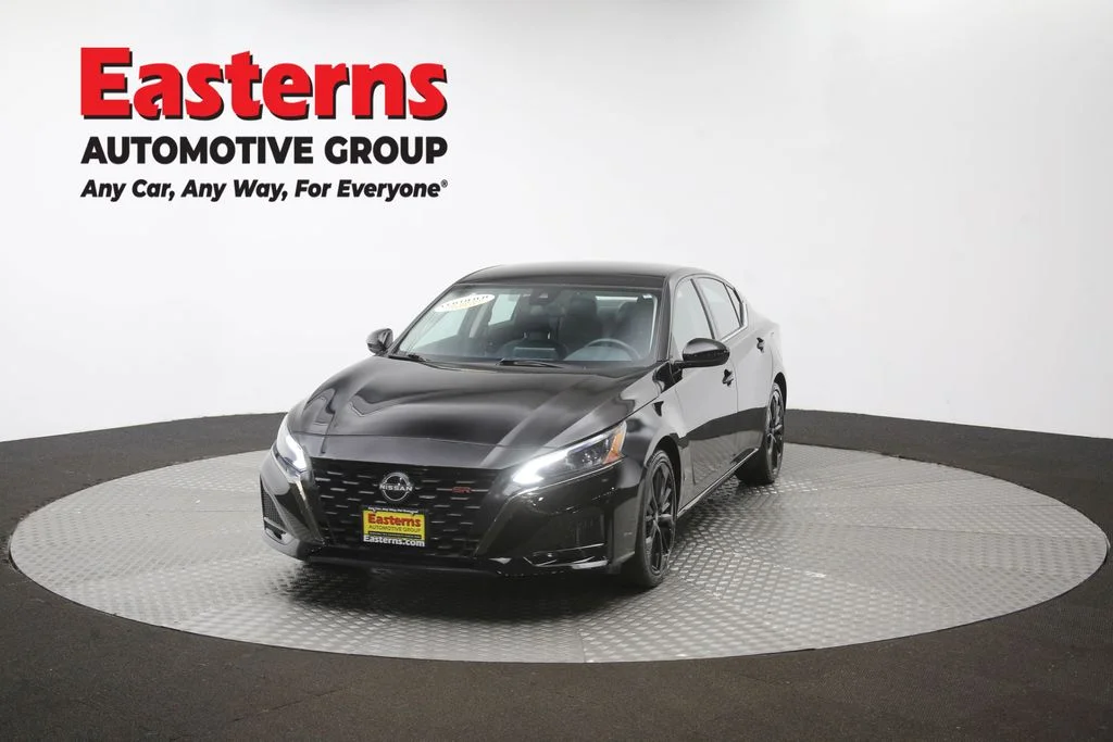 Used 2024 Black Nissan 2.5 SR image 55