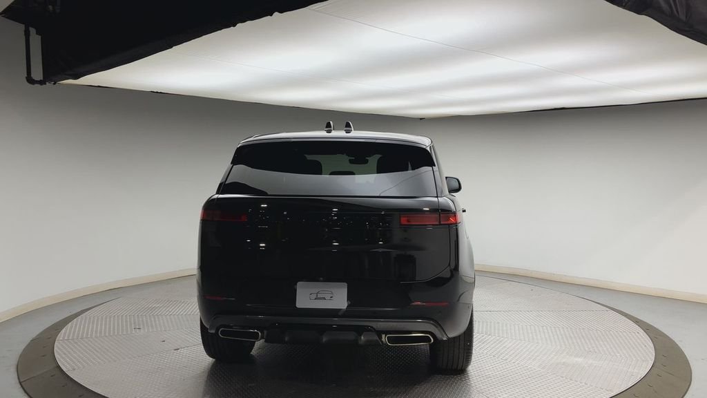Certified Used 2024 Santorini Black Metallic Land Rover SE image 3