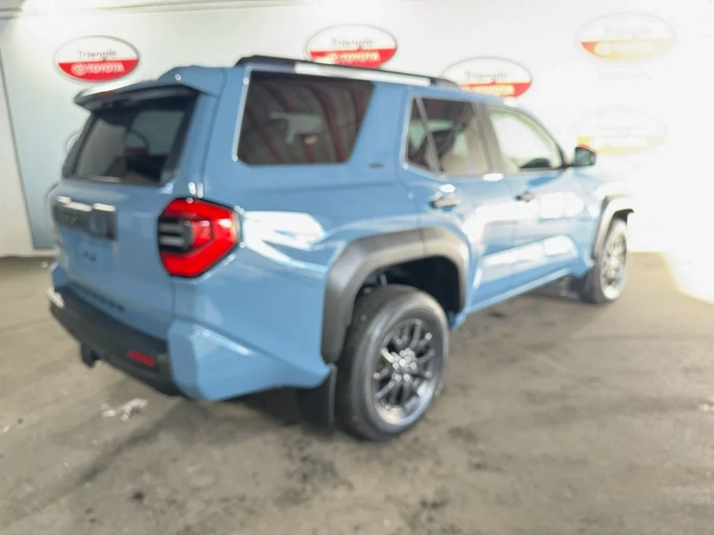 New 2026 Blue Toyota SR5 image 4