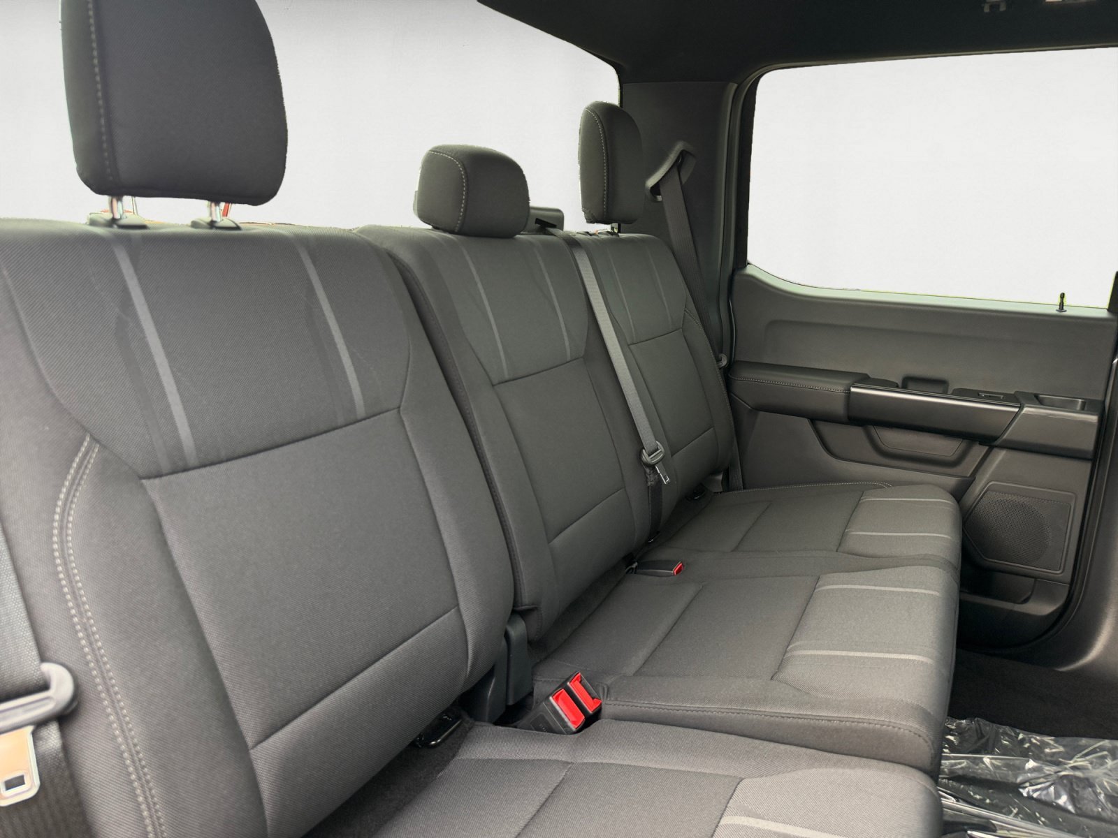 New 2026 Carbonized Gray Metallic Ford STX W/LOBO PKG image 18