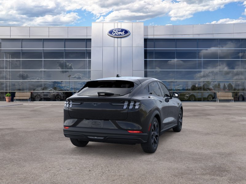 New 2026 Shadow Black Ford Select image 9