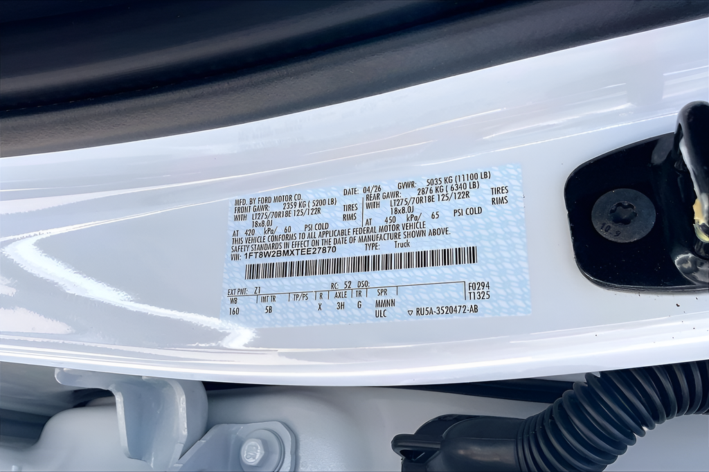 New 2026 Oxford White Ford Lariat image 18