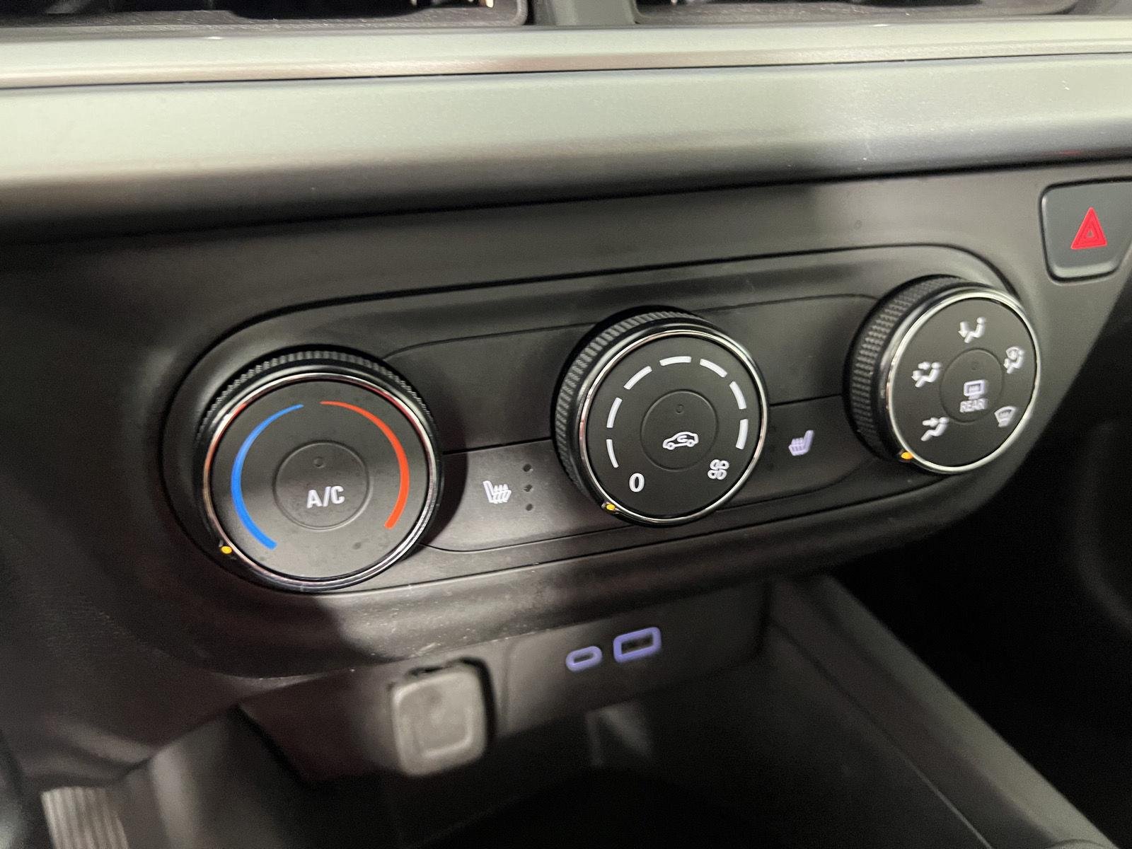 Used 2024 Fountain Blue Chevrolet 1RS image 7