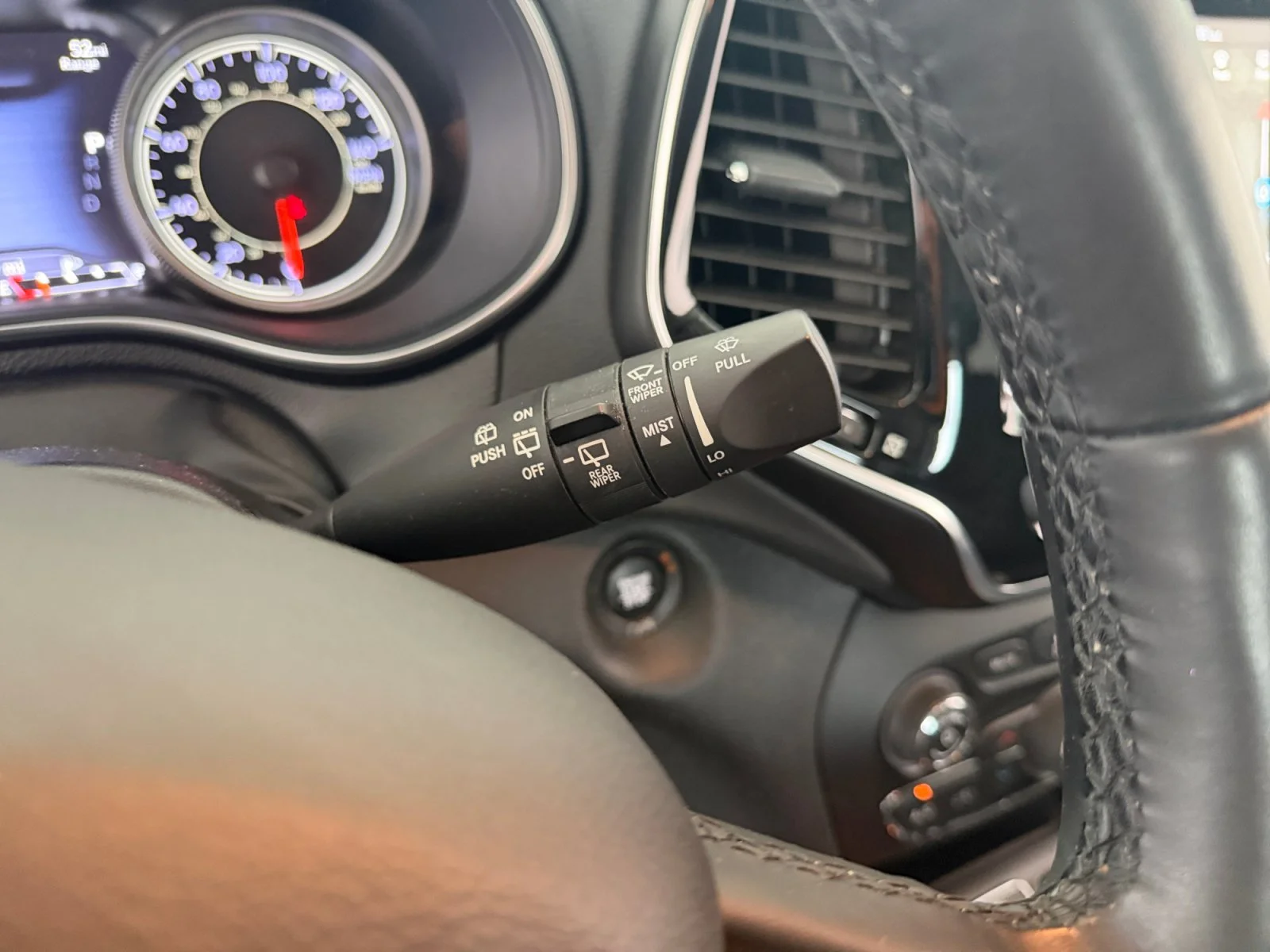 Used 2019 Bright White Clearcoat Jeep Limited image 14