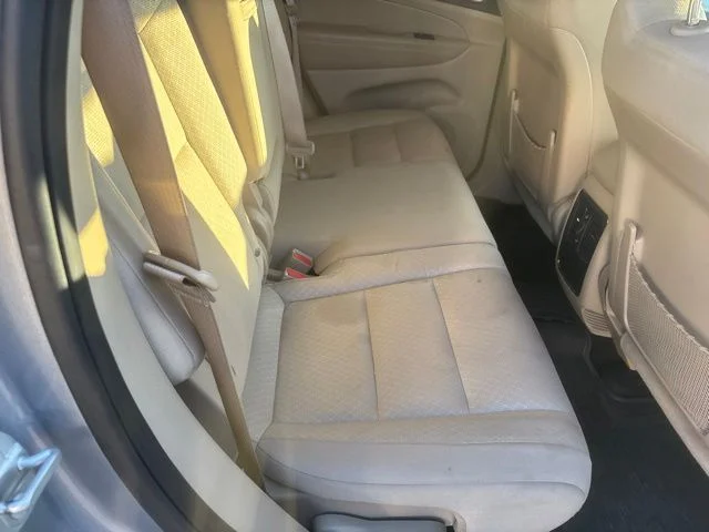 Used 2020 Silver Jeep Laredo E image 16