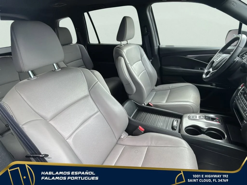 Used 2023 Silver Honda AWD EX-L image 31