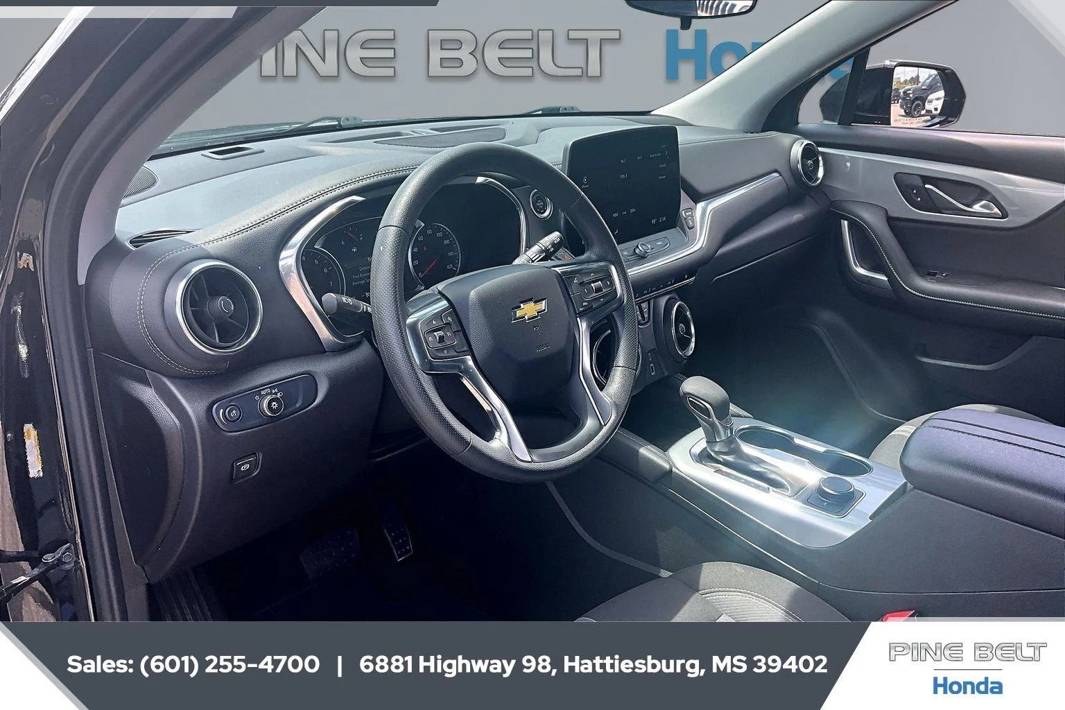 Used 2025 Black Chevrolet LT image 12
