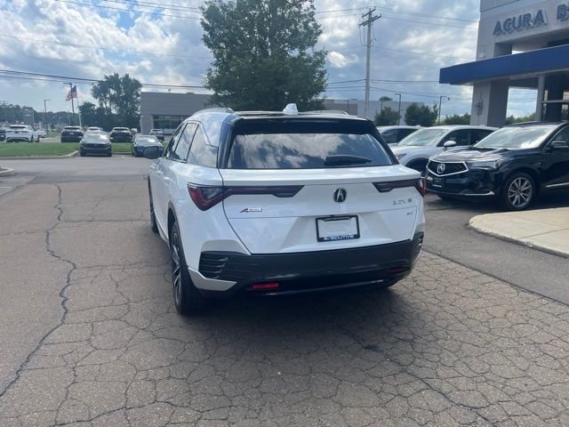Certified Used 2024 Snowfall Pearl Acura Base image 7