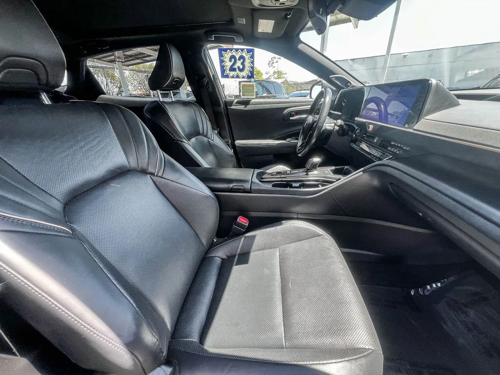 Used 2023 Gray Toyota Limited image 15