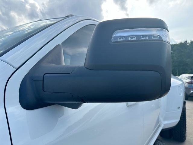 Used 2023 White Ram Laramie image 54