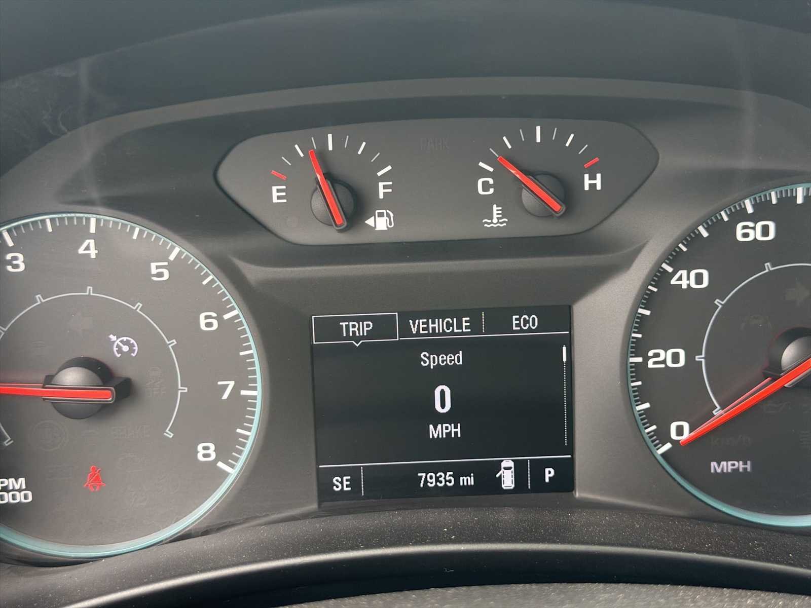 2024 Chevrolet Equinox LS - Photo 11