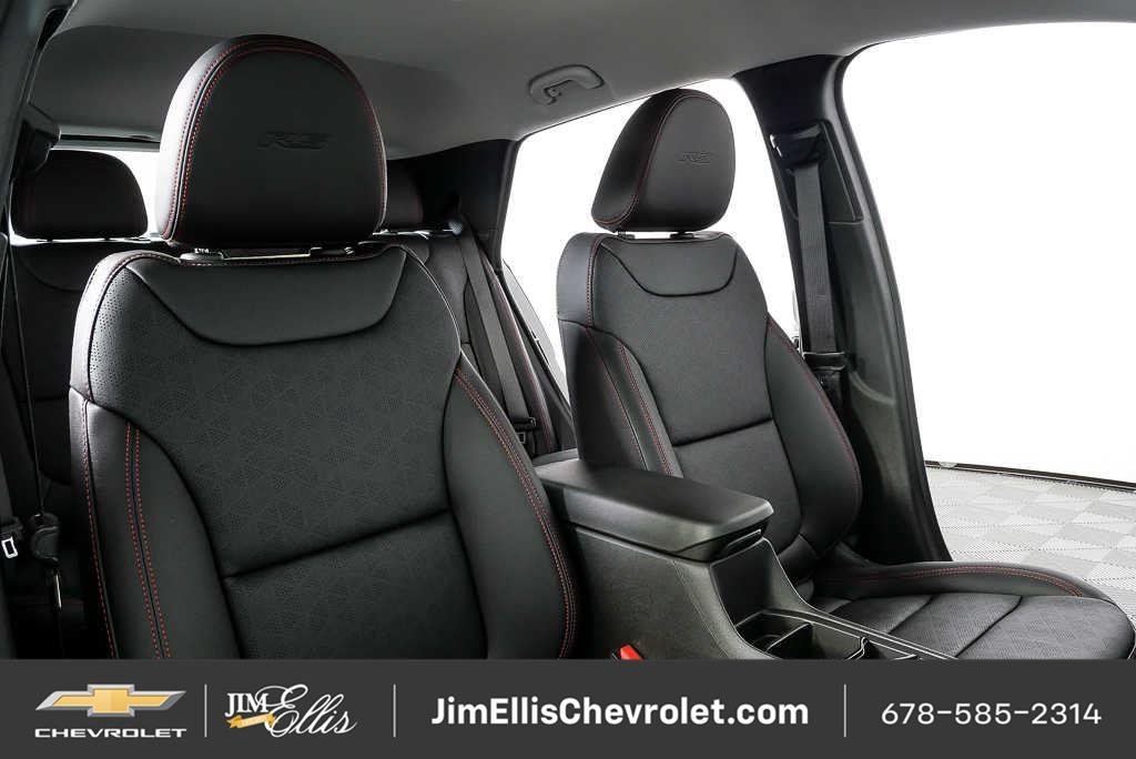 2027 Chevrolet Bolt RS - Photo 21