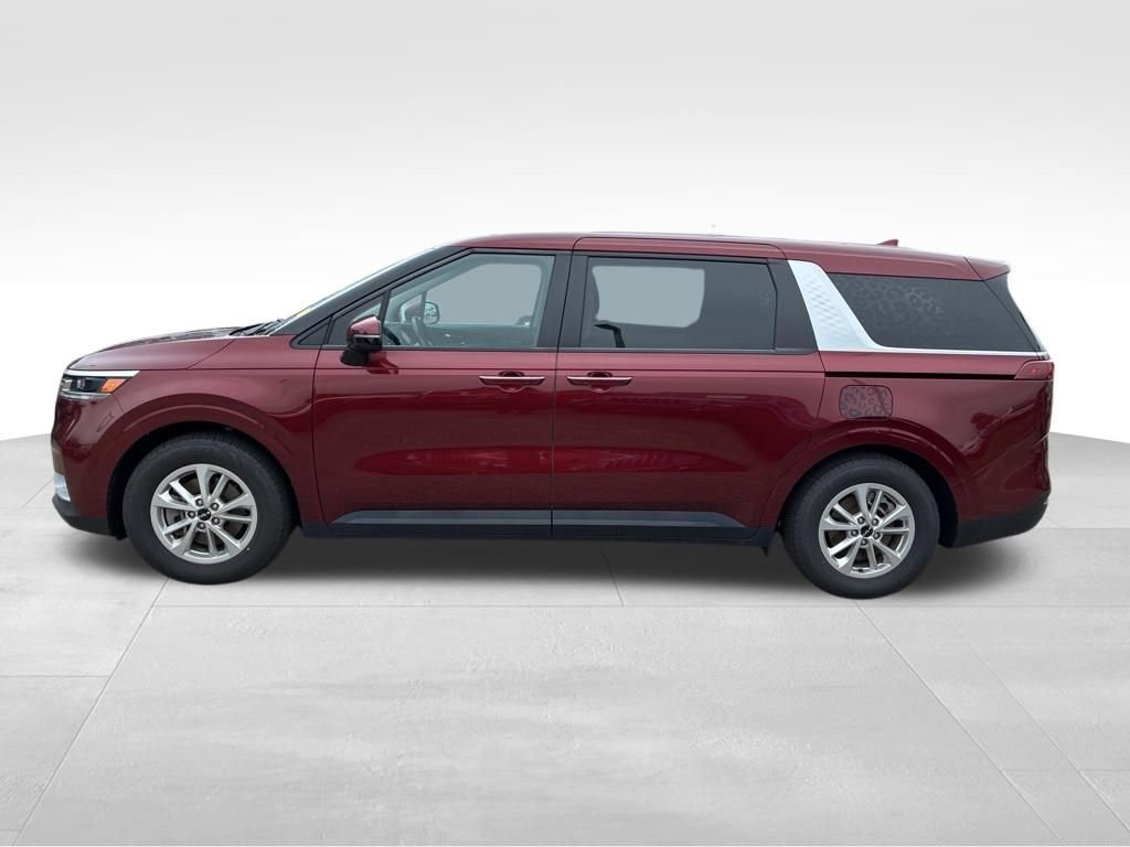 Used 2024 Red Kia LX image 2