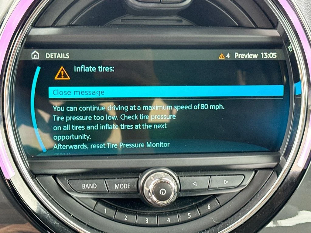 Used 2019 Black MINI Signature image 18