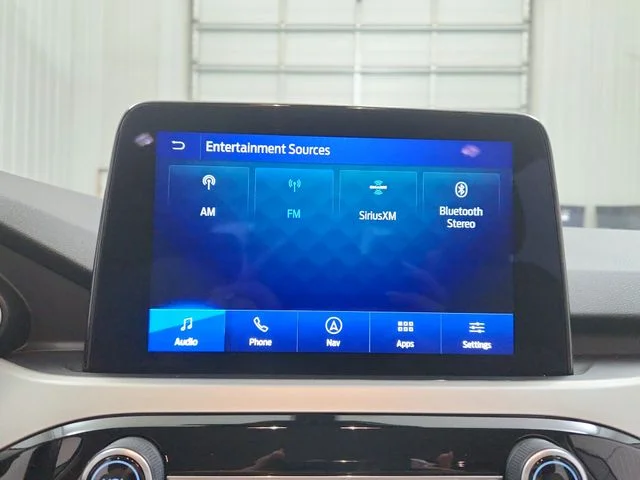 Used 2020 Gray Ford SEL image 28