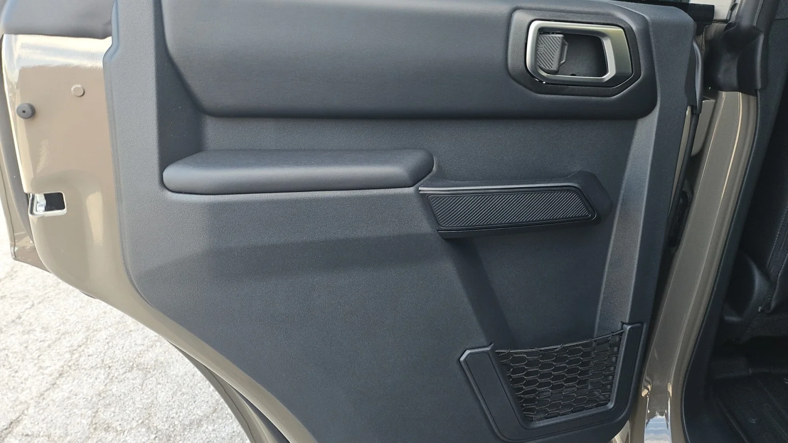 New 2026 Marsh Gray Ford Outer Banks 4WD image 14