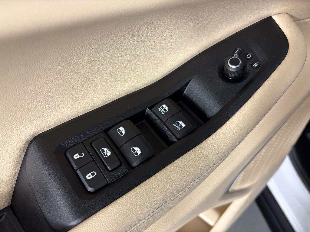 2025 Jeep Grand Cherokee L Limited - Photo 16