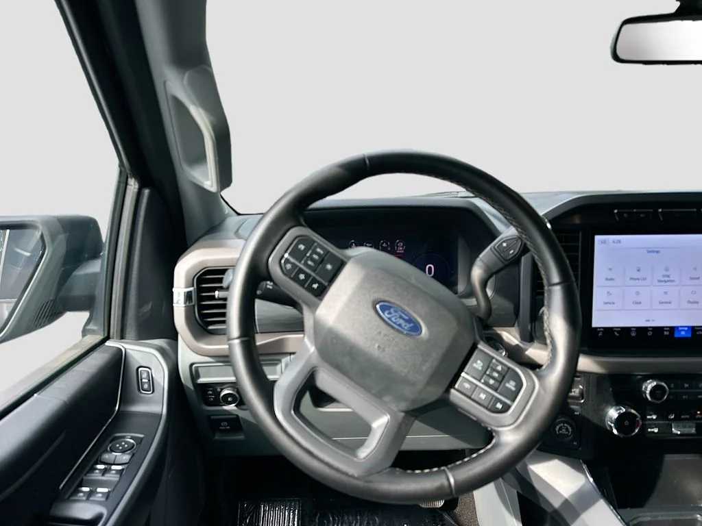 Used 2024 Black Ford XLT image 22