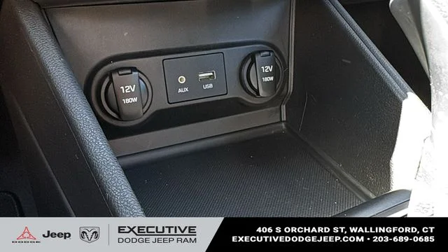 Used 2022 Blue Hyundai SE image 20