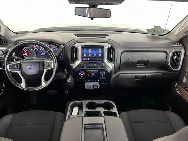 Used 2021 White Chevrolet RST image 28