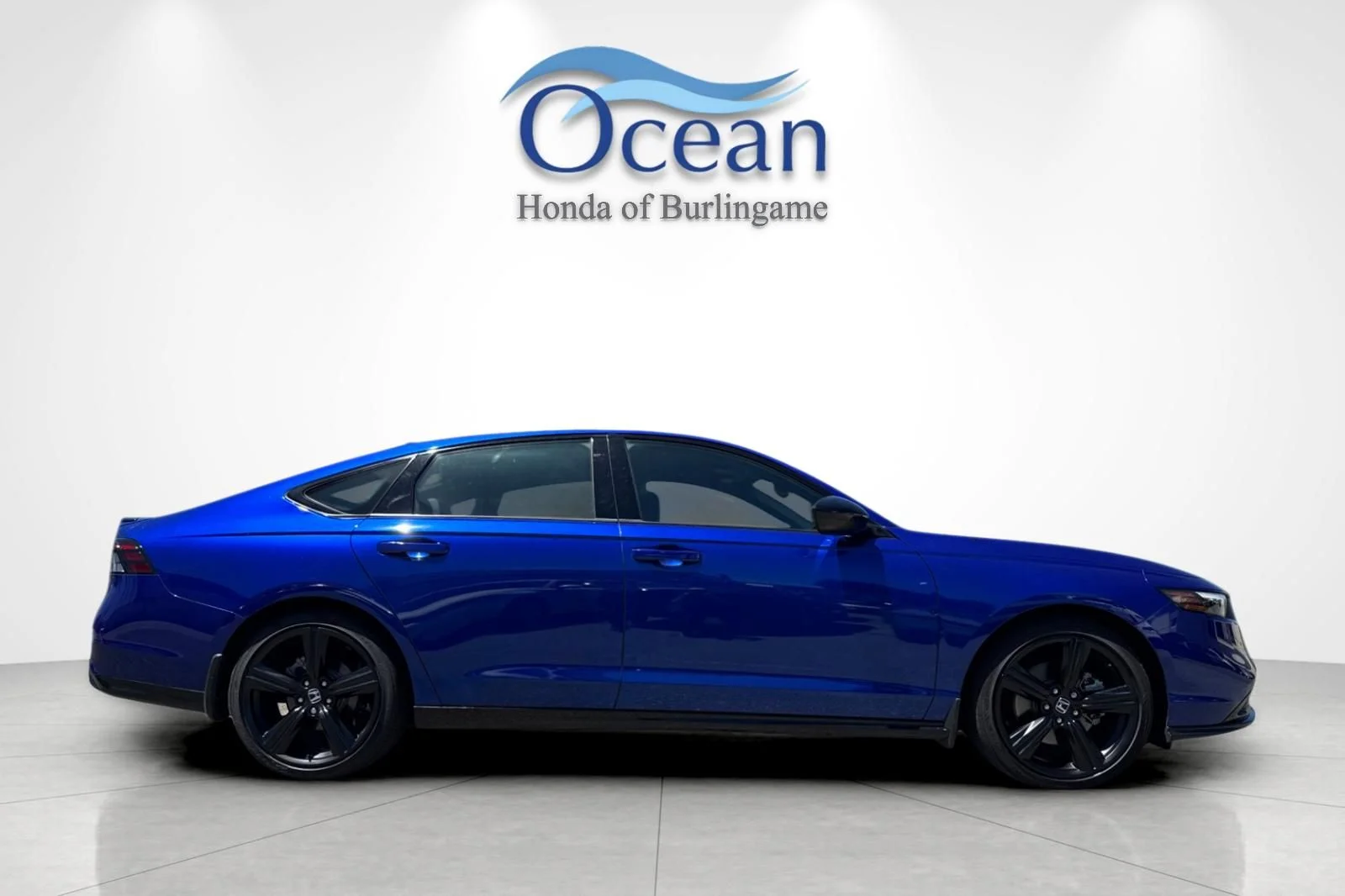 Certified Used 2025 Still Night Pearl Honda Sport-L image 3