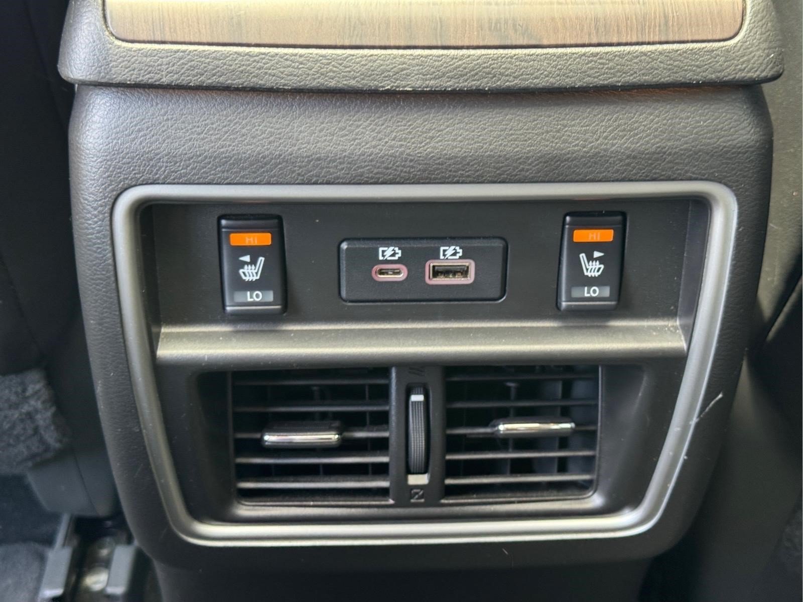 Used 2022 Boulder Gray Pearl Nissan Platinum image 16
