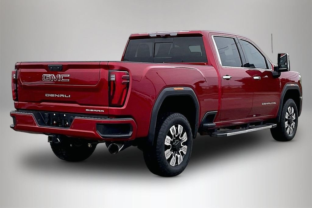 Used 2024 Red GMC Denali image 5