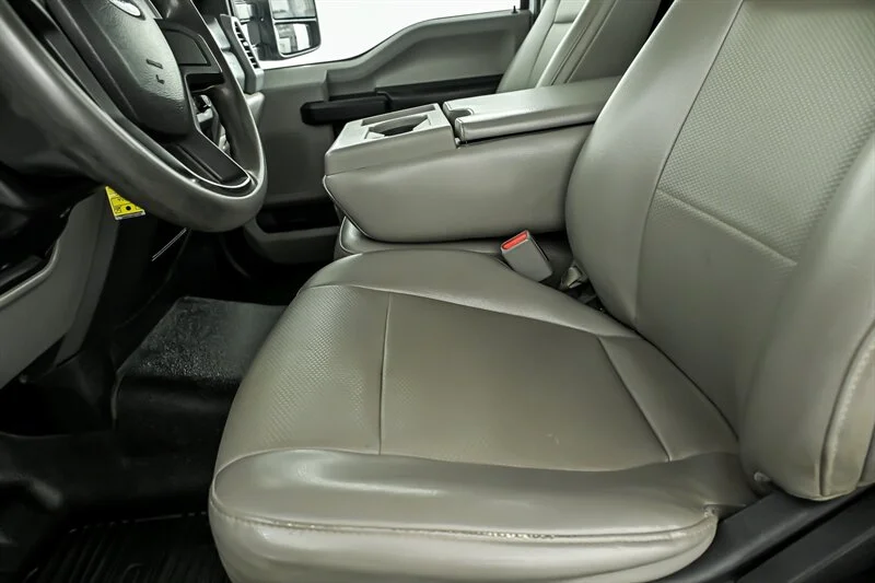 Used 2017 Oxford White Ford XL image 14