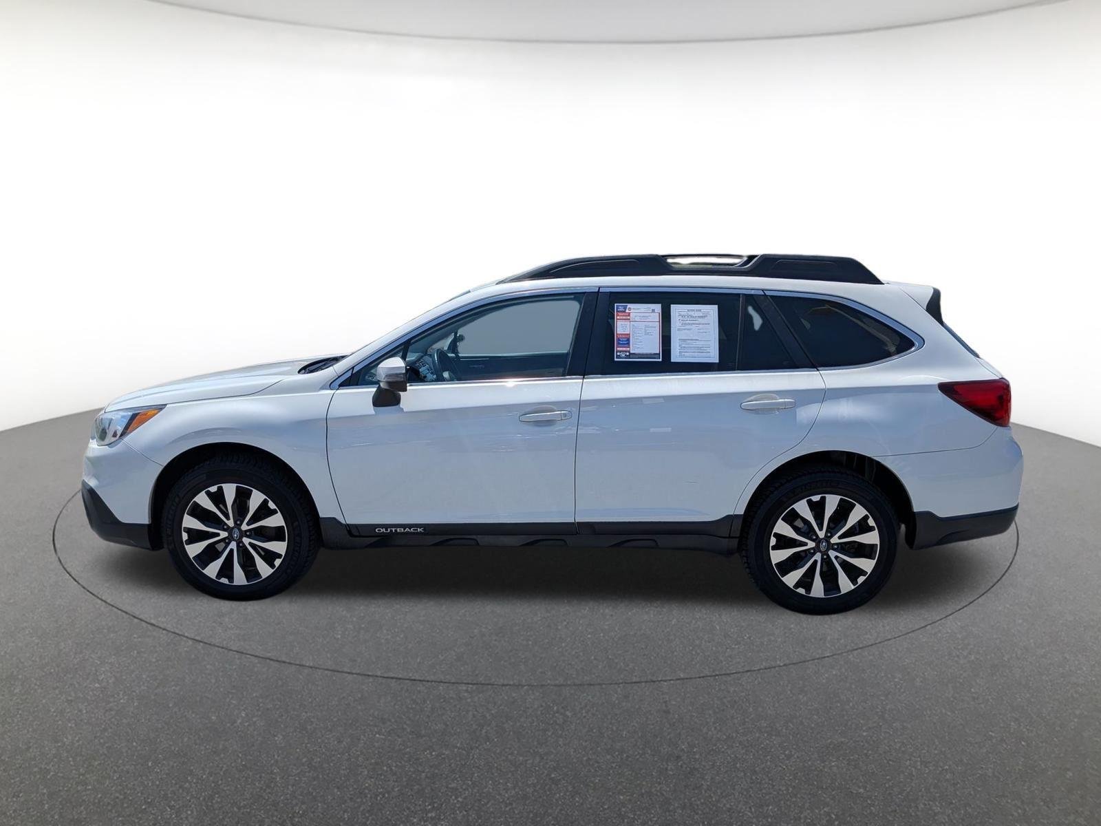 Used 2017 Crystal White Pearl Subaru Limited image 4
