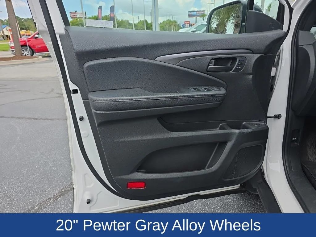 Used 2023 White Honda EX-L image 8