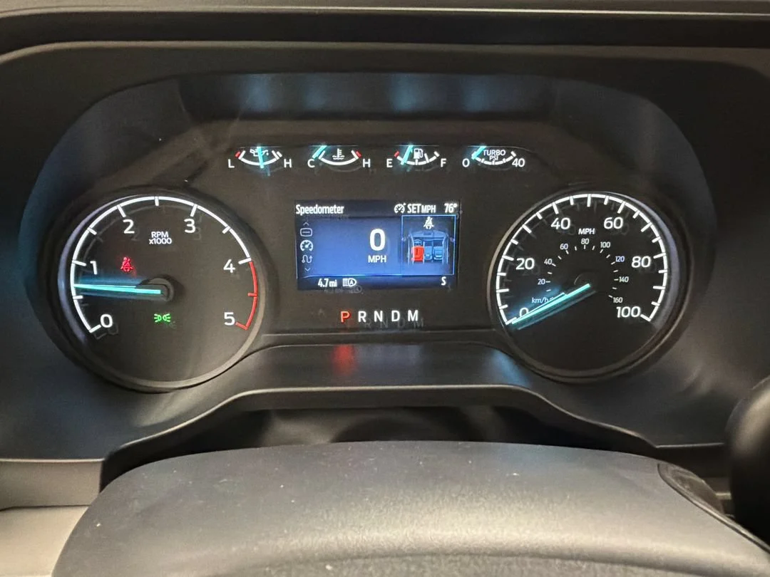 New 2026 Oxford White Ford F-550® XLT image 18